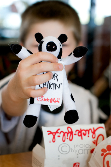 chickfilaeatmorchikin